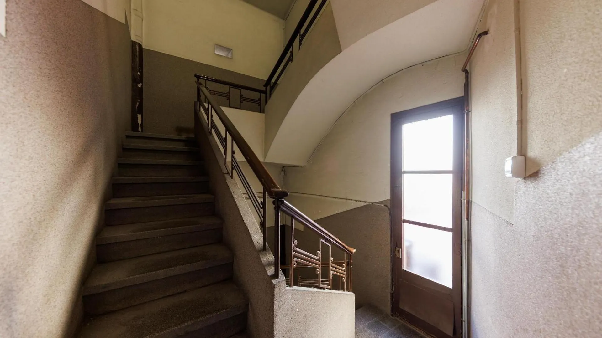 Apartmán Bravissimo Maragall, Very Spacious And Central Girona