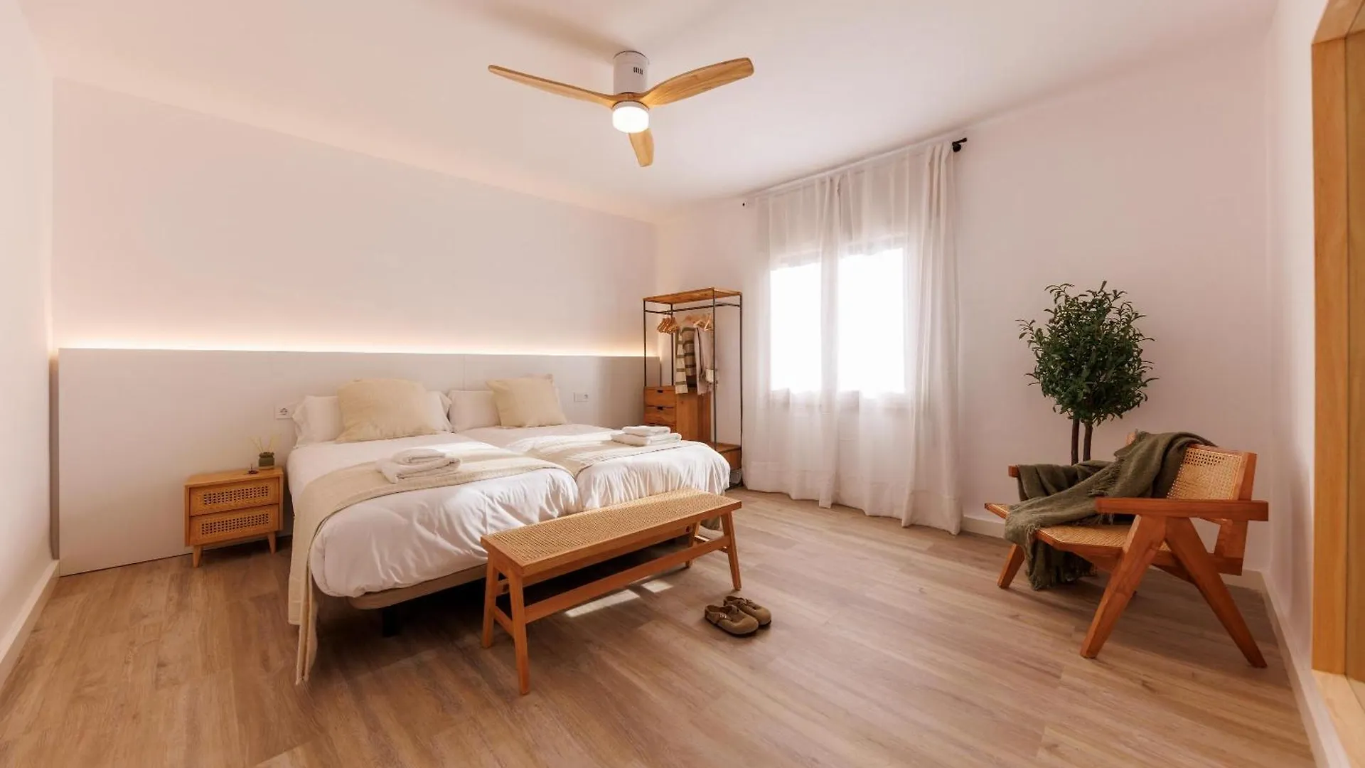 Bravissimo Maragall, Very Spacious And Central Girona Apartmán