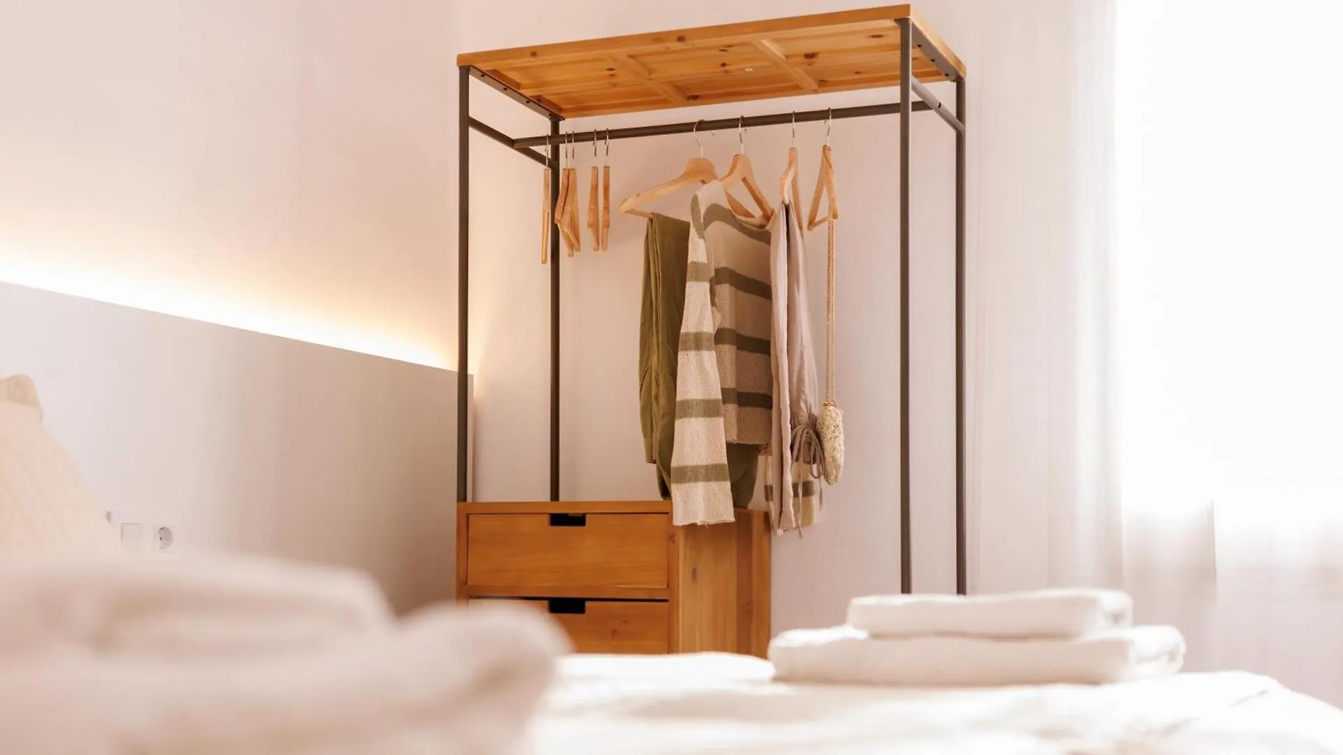 Bravissimo Maragall, Very Spacious And Central Girona 0*,  Španělsko