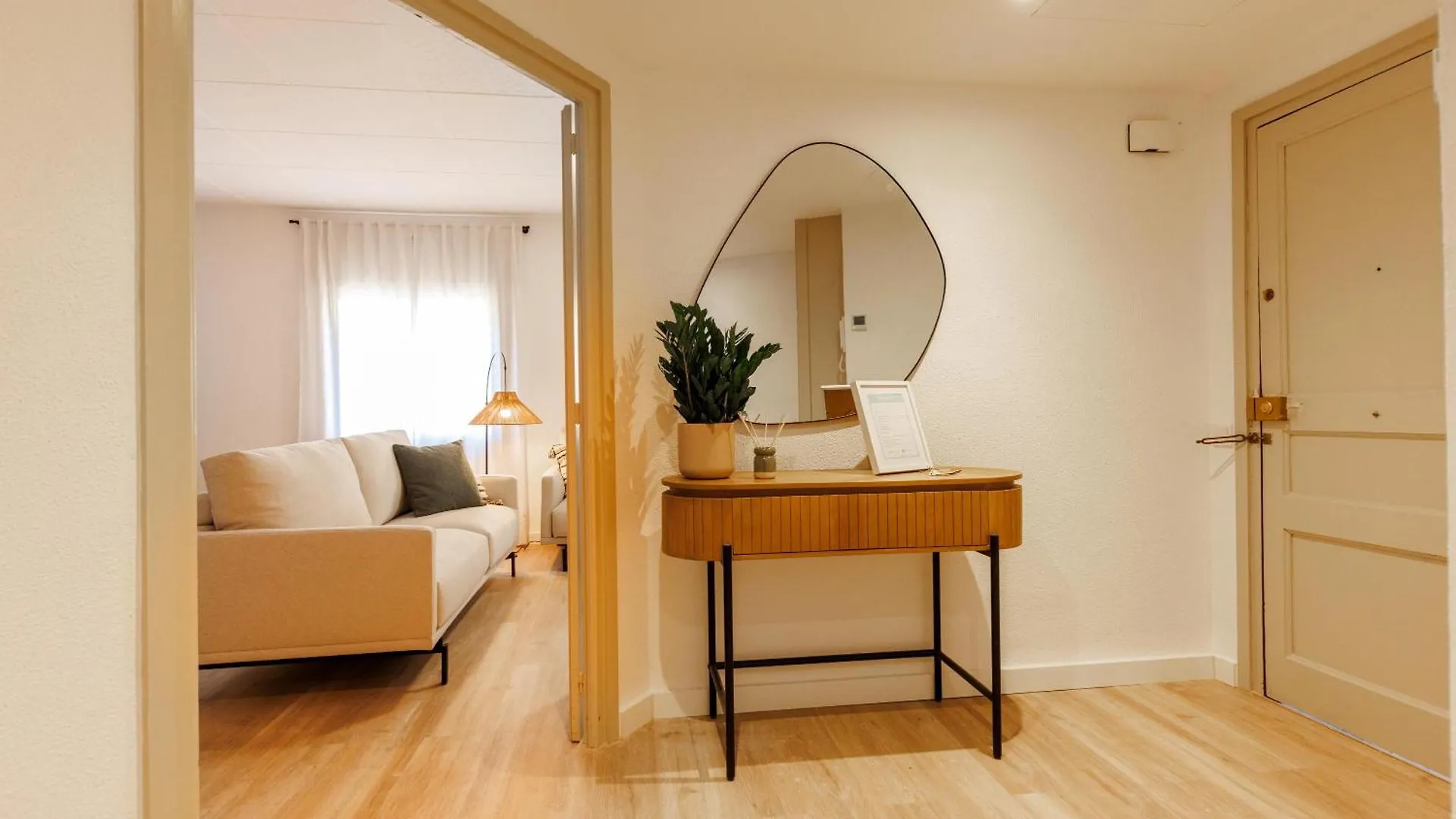 Appartement Bravissimo Maragall, Very Spacious And Central Gérone Espagne